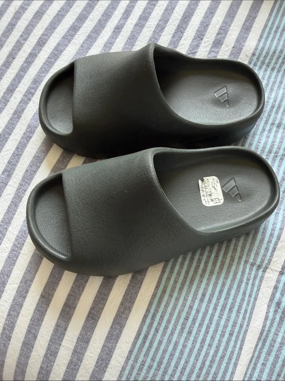 adidas Yeezy Slide Dark Onyx (Kids)